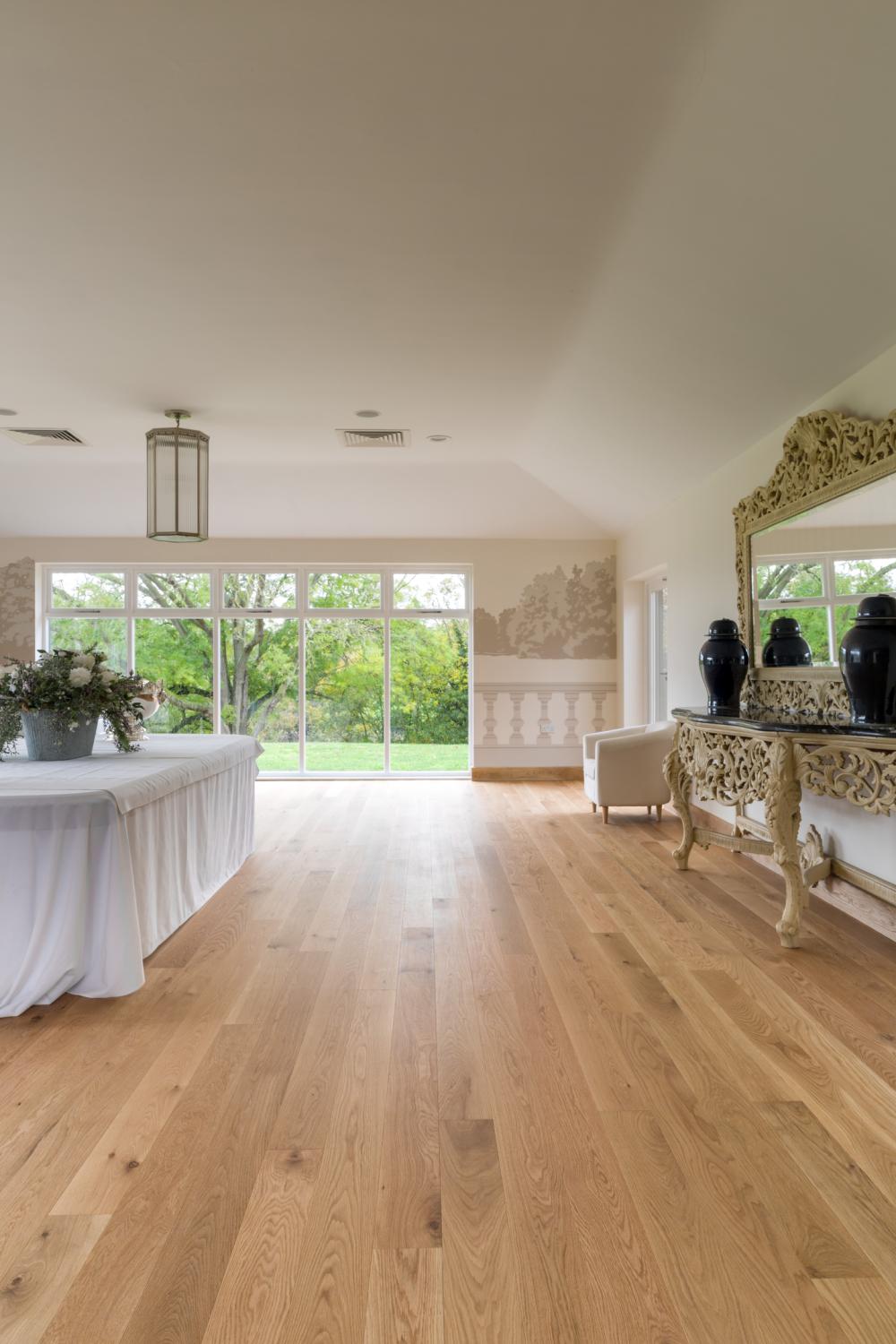 BLACK FRIDAY | 20 x 129 mm Oak Variation ultramatt lacquered | Plank floor (Gluing/nailing)